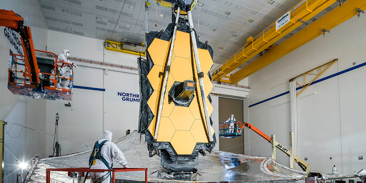Webb Telescope in clean room (folded)